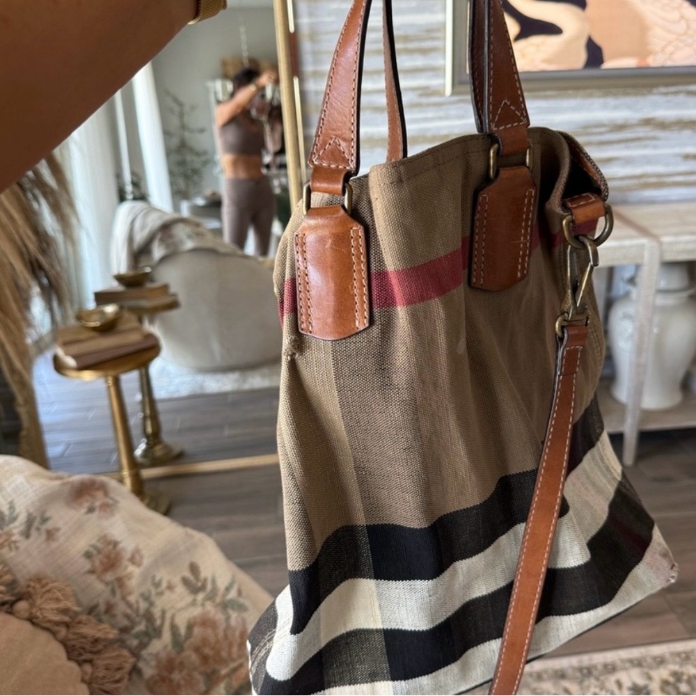 Burberry Tan and Beige Duffel Bag - Picture 3 of 3